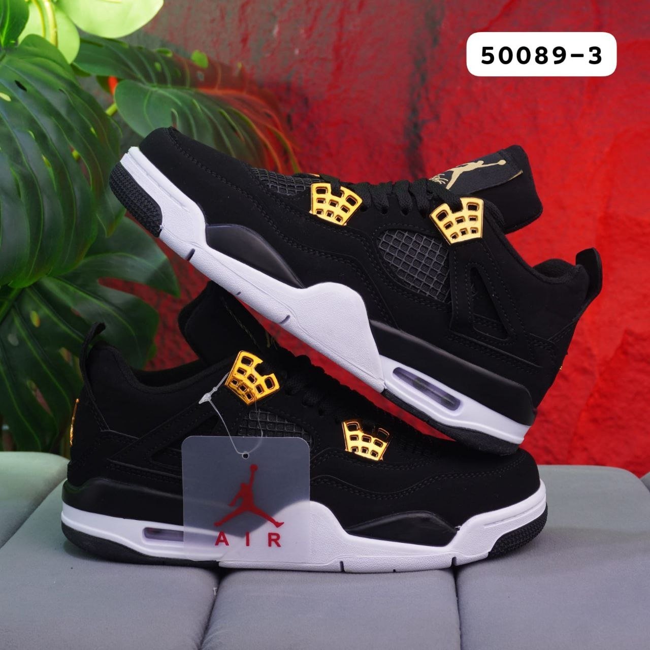 JORDAN RETRO 4 NEGROS