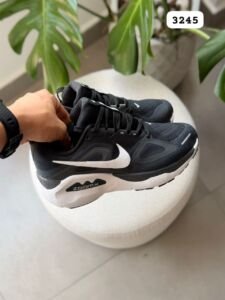 NIKE STRUCTURE HOMBRE